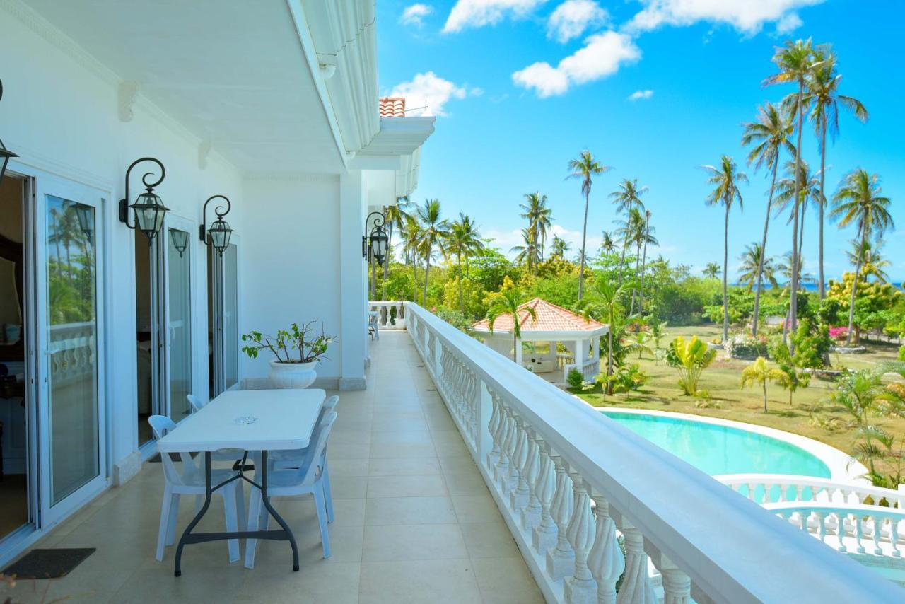 Casablanca By The Sea Hotel Olango Island Екстериор снимка